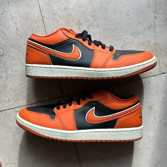 Jordan 1 low orange black - Picture 1 of 4